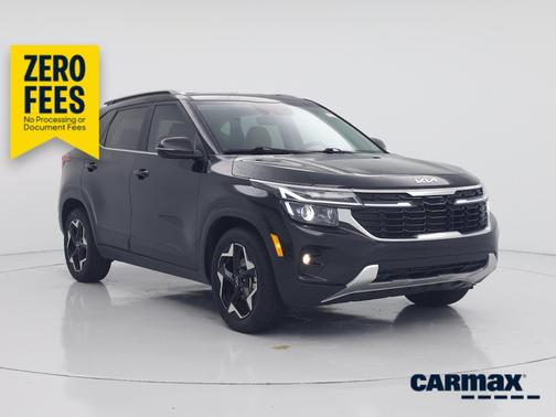 Black 2024 Kia Seltos EX