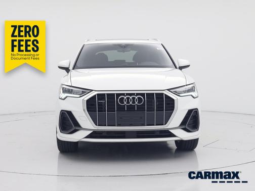 Silver 2024 Audi Q3 Premium