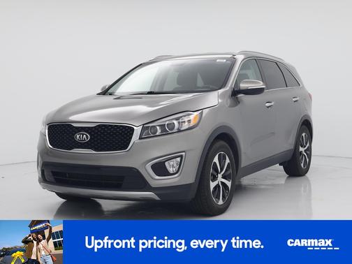 Gray 2016 Kia Sorento EX