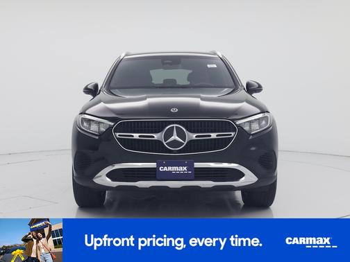 Black 2024 Mercedes-Benz GLC 300