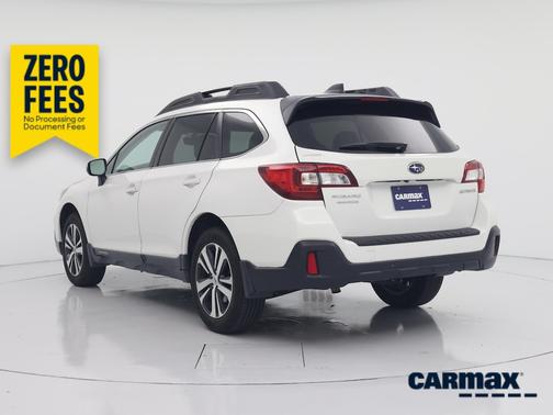 White 2019 Subaru Outback 2.5I Limited