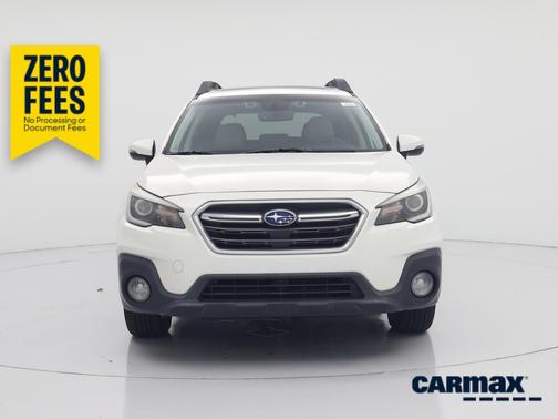 White 2019 Subaru Outback 2.5I Limited