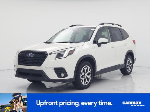 White 2023 Subaru Forester Premium