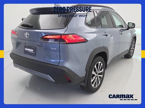 Gray 2024 Toyota Corolla Cross XLE