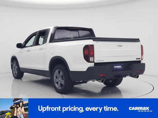 White 2025 Honda Ridgeline Trailsport