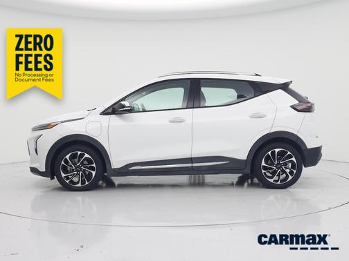 White 2023 Chevrolet Bolt EUV Premier