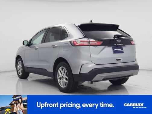 Silver 2024 Ford Edge SEL