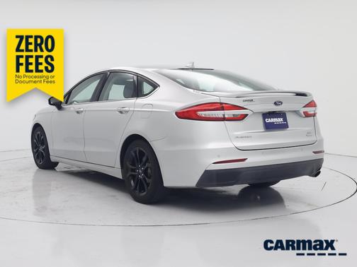 Silver 2019 Ford Fusion SE