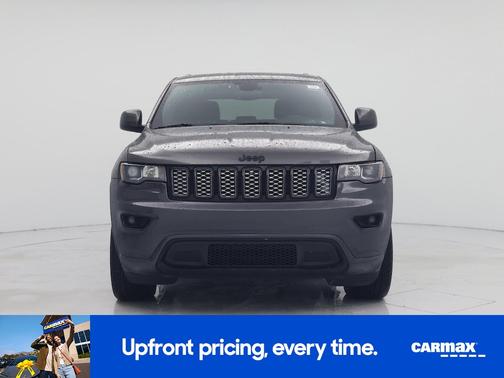 Gray 2018 Jeep Grand Cherokee Altitude