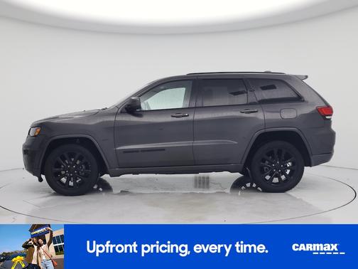 Gray 2018 Jeep Grand Cherokee Altitude