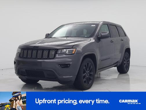 Gray 2018 Jeep Grand Cherokee Altitude