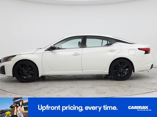 2023 Nissan Altima SR