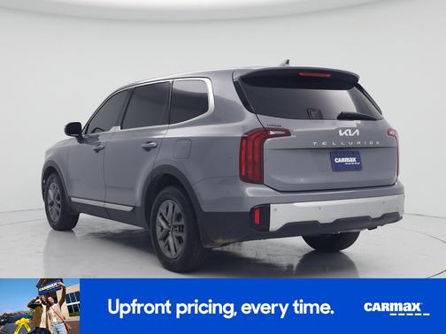 Gray 2024 Kia Telluride LX