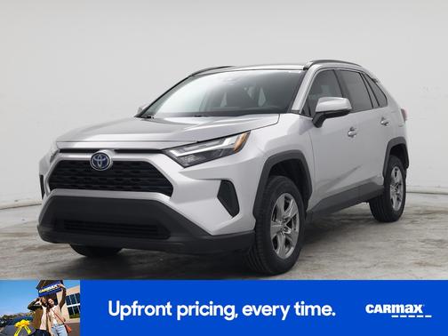 2022 Toyota RAV4 Hybrid XLE