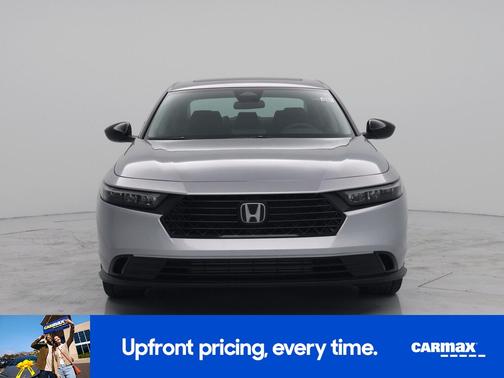 Silver 2025 Honda Accord SE