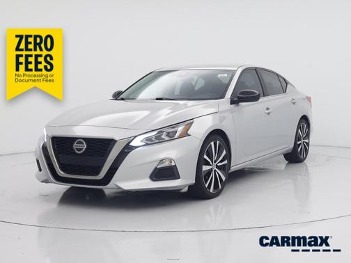 Silver 2021 Nissan Altima SR