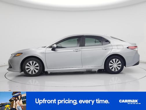 2020 Toyota Camry Hybrid LE