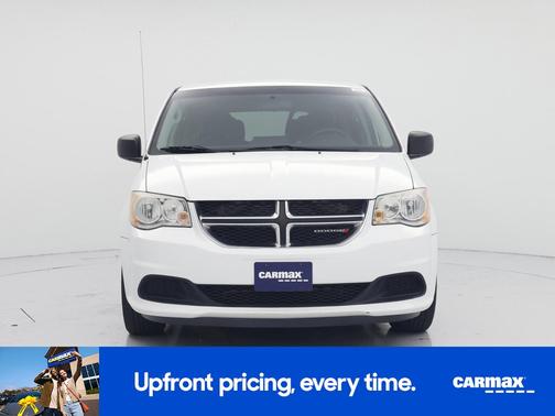 White 2016 Dodge Grand Caravan SE