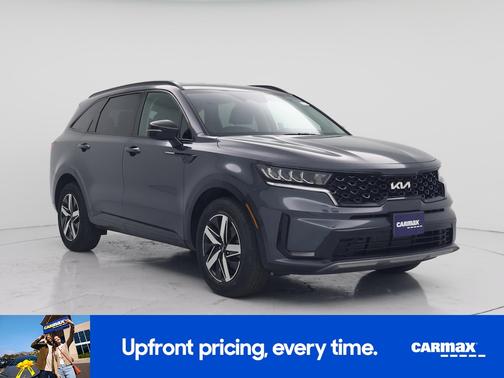 Gray 2023 Kia Sorento S