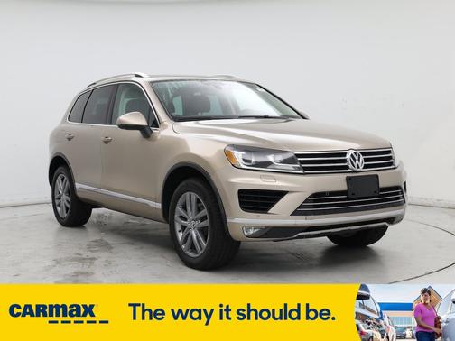 2016 Volkswagen Touareg Lux