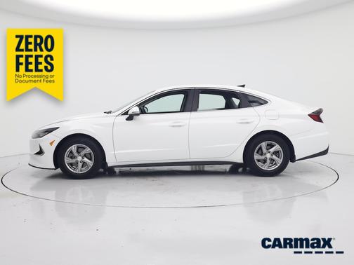 White 2023 Hyundai SONATA SE