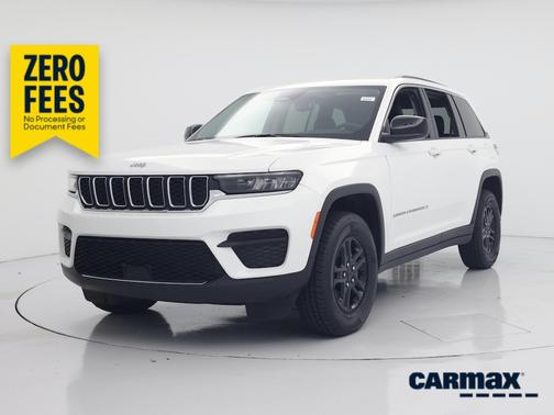 White 2023 Jeep Grand Cherokee Laredo