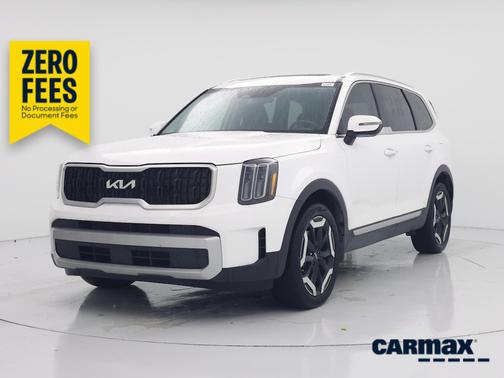 White 2024 Kia Telluride EX
