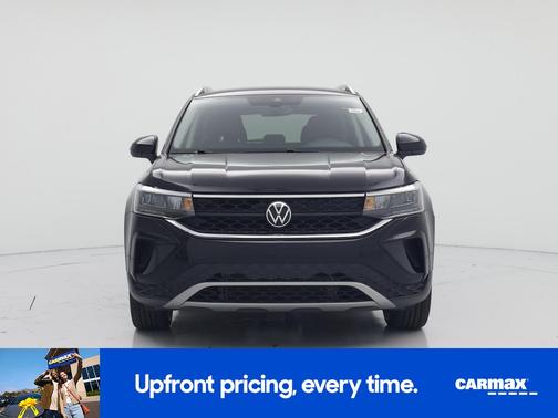 Black 2024 Volkswagen Taos SE
