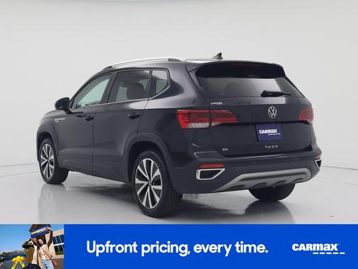 Black 2024 Volkswagen Taos SE