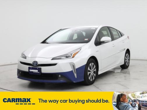 2022 Toyota Prius XLE