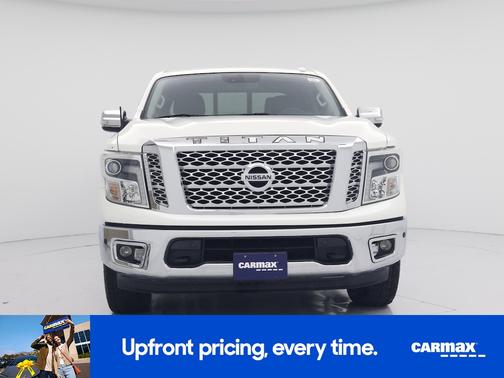 White 2018 Nissan Titan SL