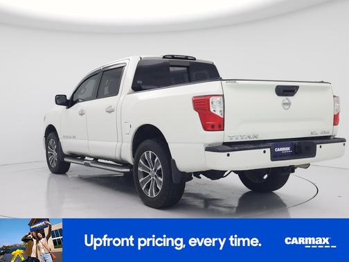 White 2018 Nissan Titan SL
