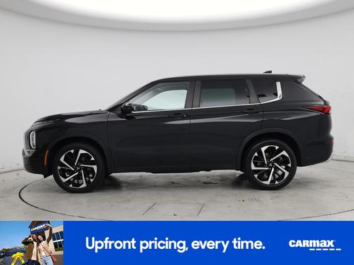 2023 Mitsubishi Outlander SE