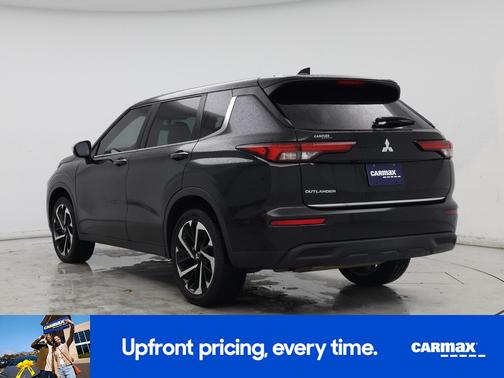 2022 Mitsubishi Outlander ES