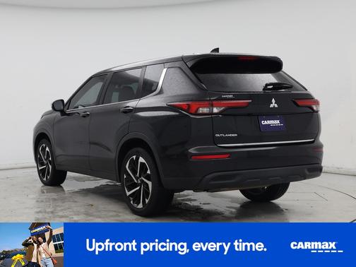 2022 Mitsubishi Outlander ES