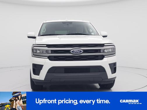 White 2024 Ford Expedition XLT