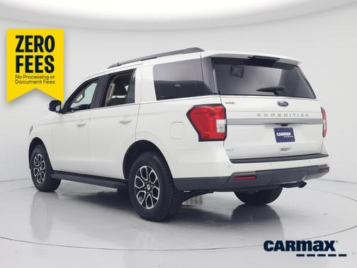 White 2024 Ford Expedition XLT