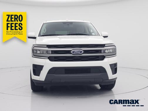 White 2024 Ford Expedition XLT