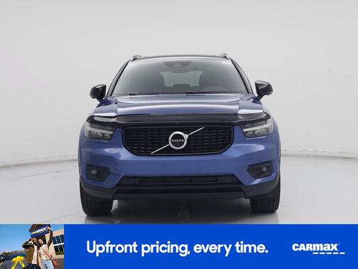 2021 Volvo XC40 T5 R-Design