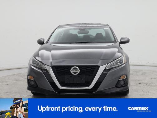 2019 Nissan Altima SV