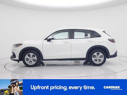 White 2024 Honda HR-V LX
