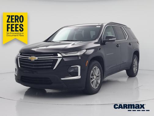Black 2023 Chevrolet Traverse LT Cloth