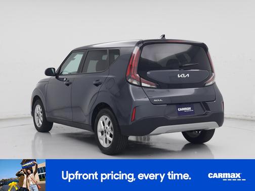 Gray 2025 Kia Soul LX