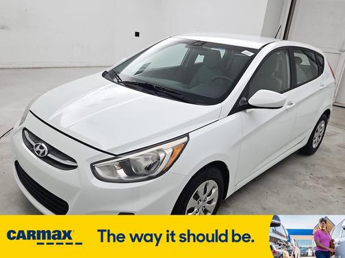 2016 Hyundai Accent SE