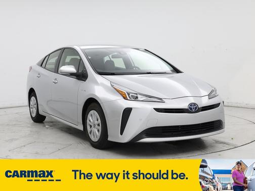 2022 Toyota Prius LE