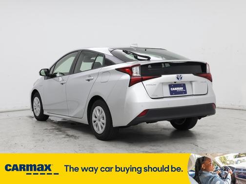 2022 Toyota Prius LE