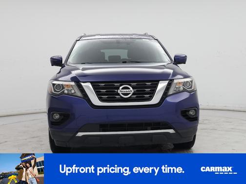 2017 Nissan Pathfinder SL