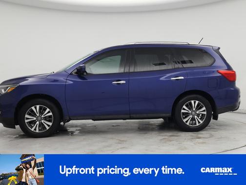 2017 Nissan Pathfinder SL