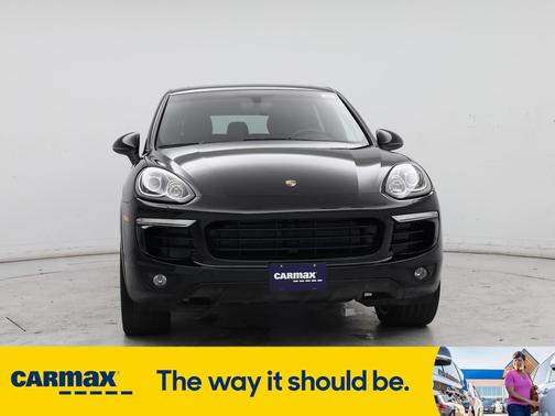 2018 Porsche Cayenne Platinum