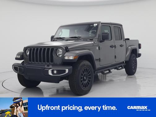 Gray 2020 Jeep Gladiator Sport S